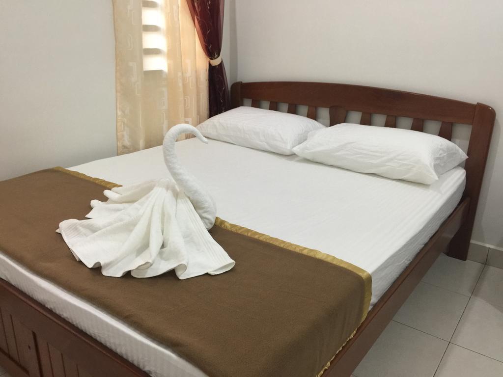Ana Guest House Jalan Airport 콴탄 외부 사진