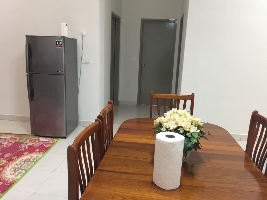 Ana Guest House Jalan Airport 콴탄 외부 사진