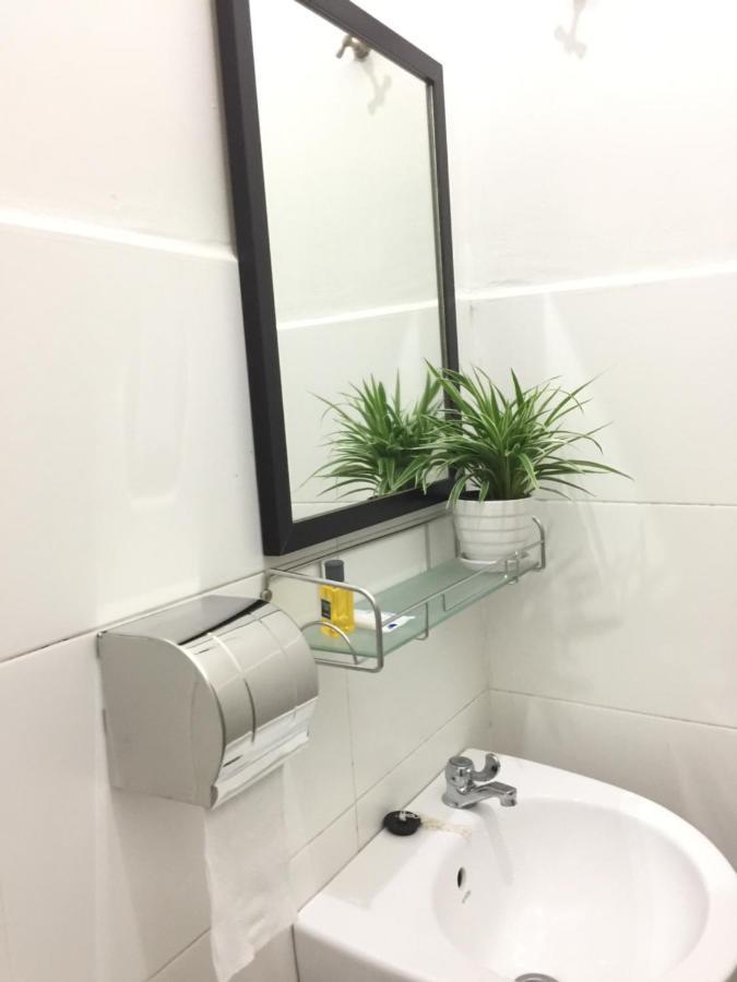 Ana Guest House Jalan Airport 콴탄 외부 사진
